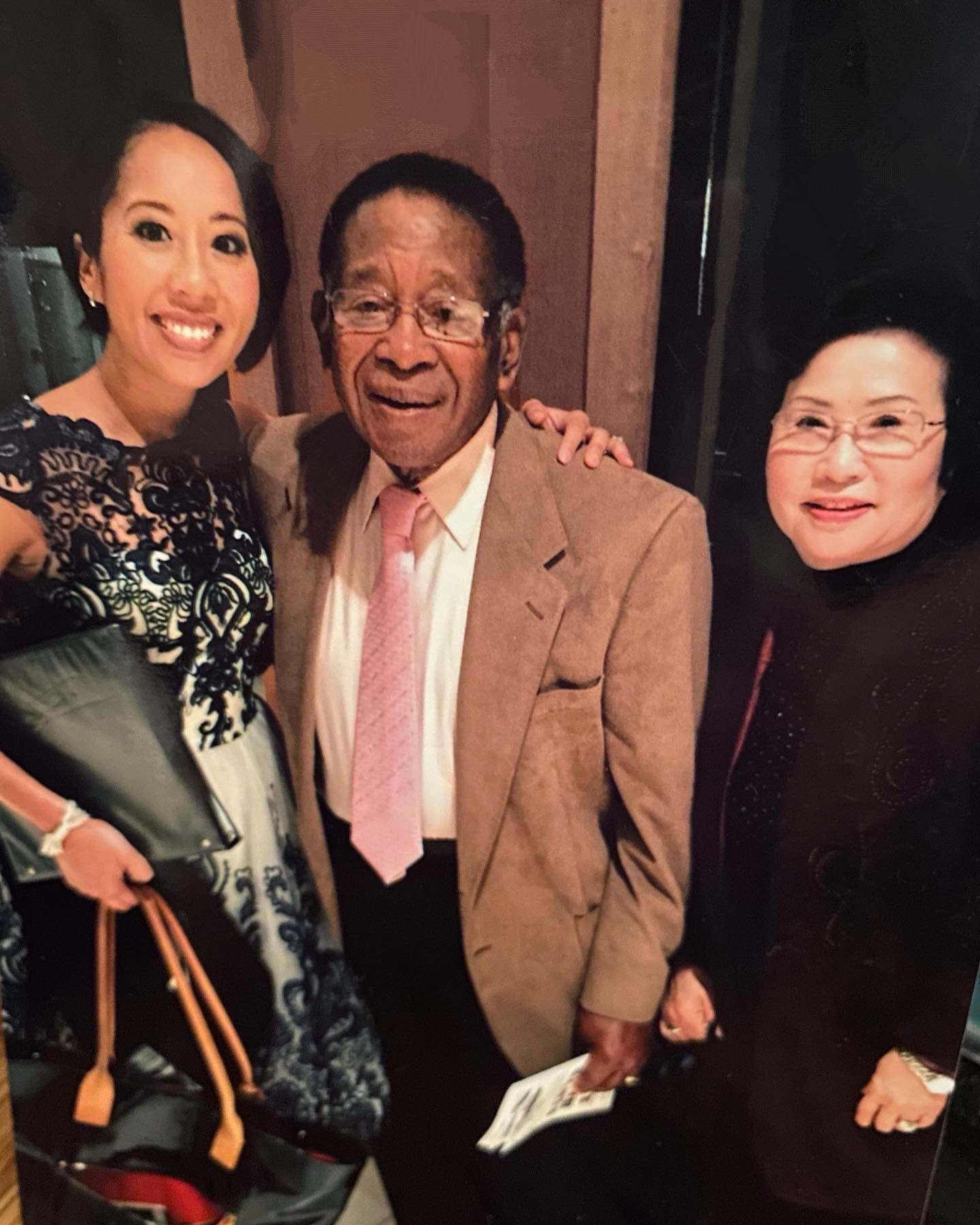 Joanna with her dad and mom