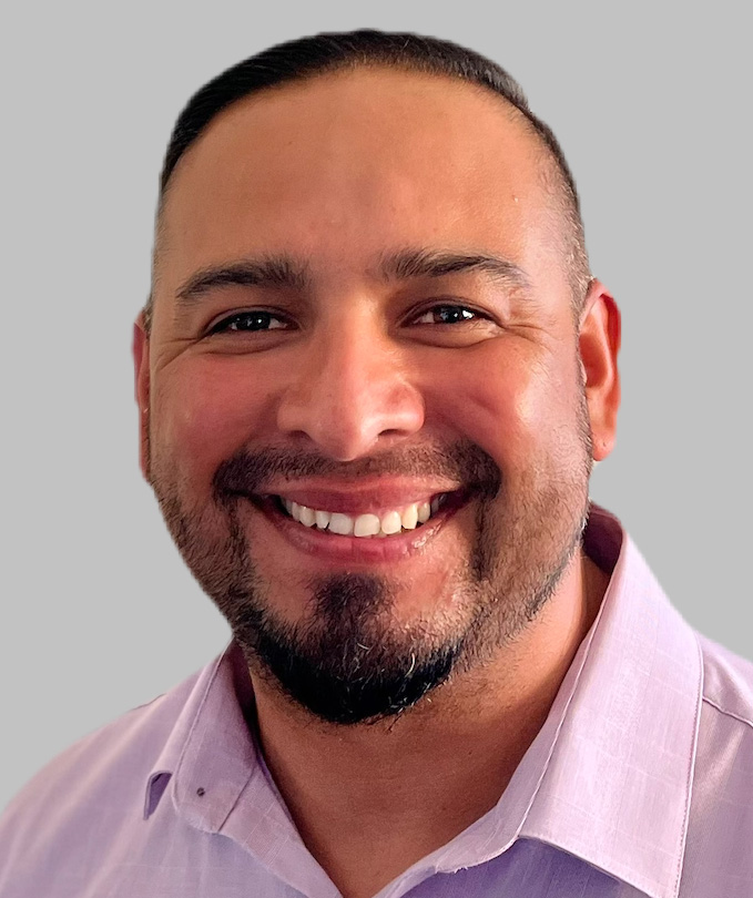 Headshot of Eddie Cazarez