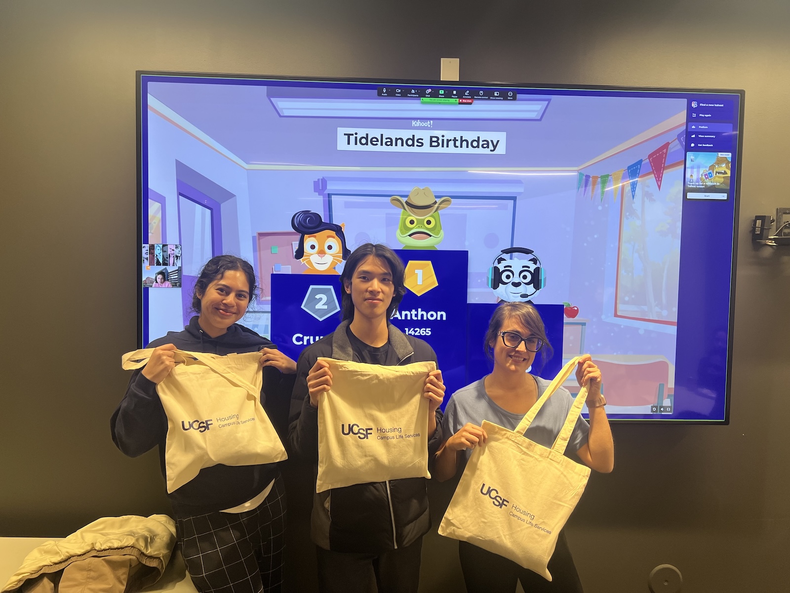 Residents at The Tidelands pose with UCSF Housing swag bags. Photo Credit: Photo Credit Christopher Chan
