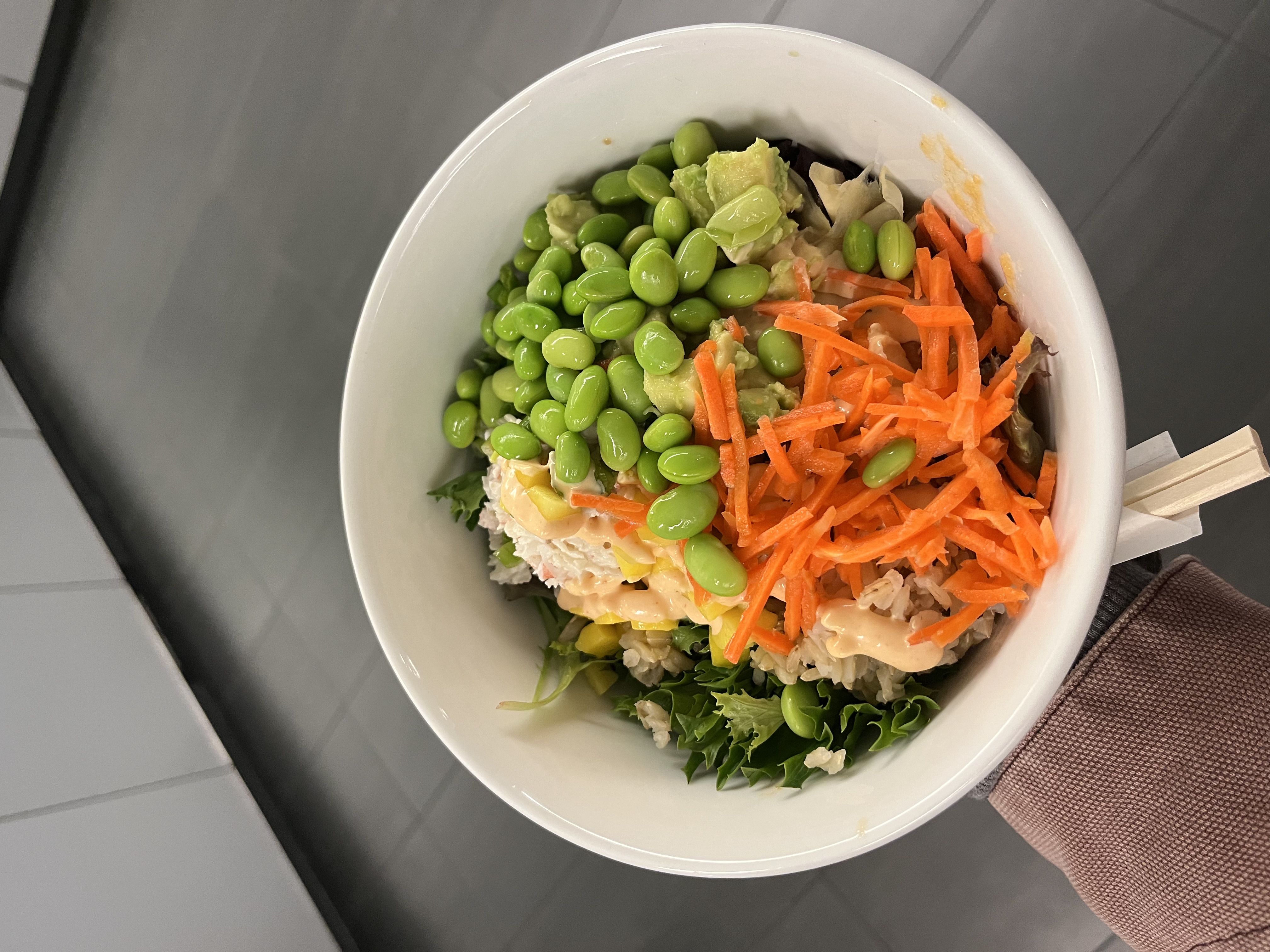 A meal in reusable food ware